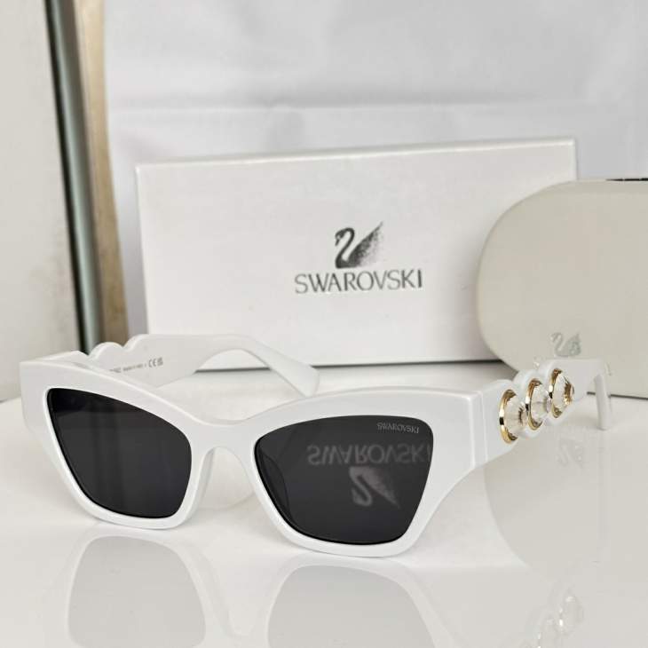 Picture of Swarovski Sunglasses _SKUfw79477643fw